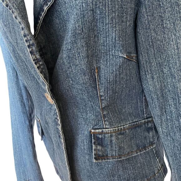 Feminine Denim Jean Jacket Blazer, Size Medium - Picture 3 of 4